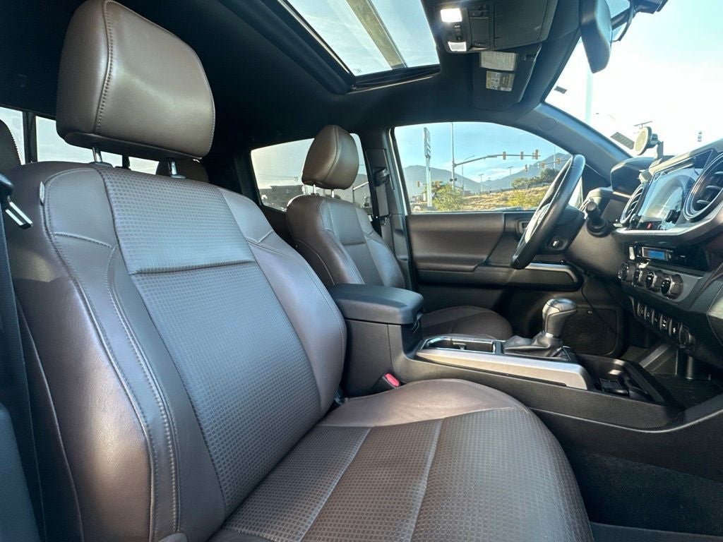 2016 Toyota Tacoma Limited V6