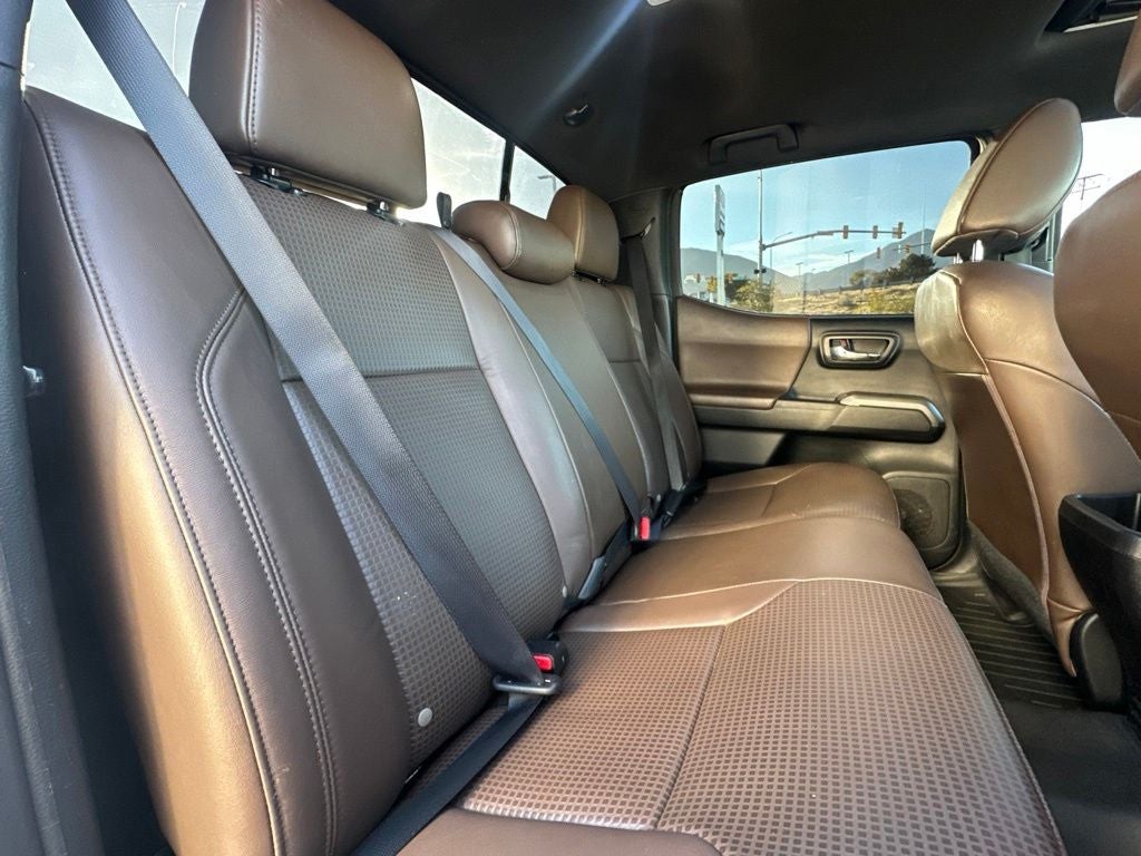 2016 Toyota Tacoma Limited V6
