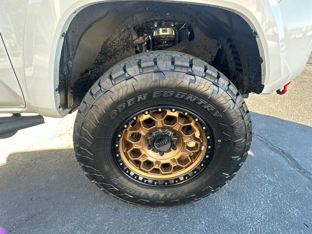 2016 Toyota Tacoma Limited V6
