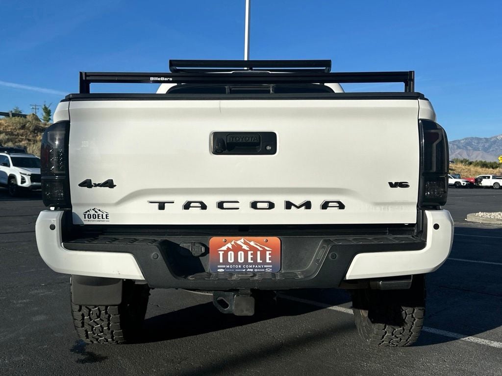 2016 Toyota Tacoma Limited V6