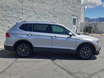 2023 Volkswagen Tiguan 2.0T SE