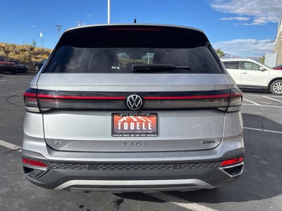2025 Volkswagen Taos 1.5T SE