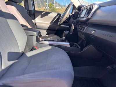 2016 Toyota Tacoma SR5