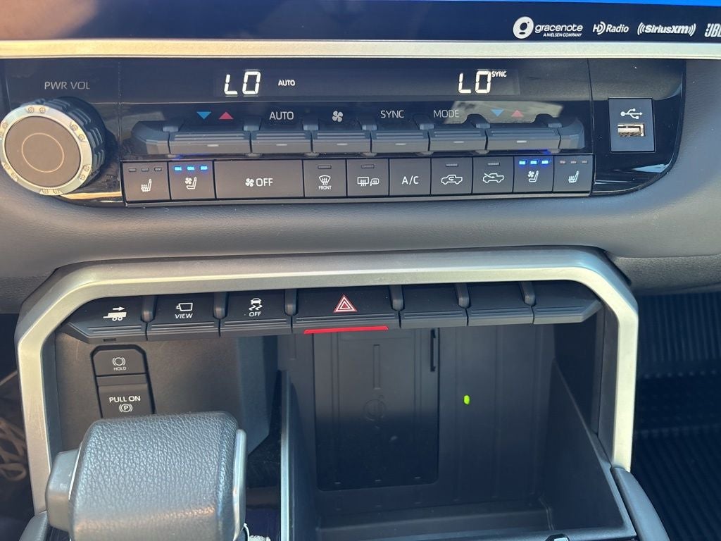 2023 Toyota Tundra Platinum