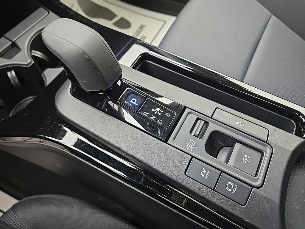 2024 Toyota Prius LE AWD