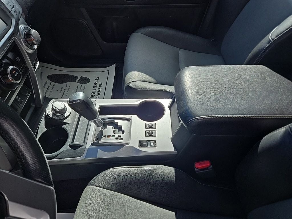 2019 Toyota 4Runner SR5 Premium + Heated Front Seats