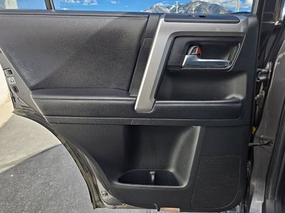 2019 Toyota 4Runner SR5 Premium + Heated Front Seats