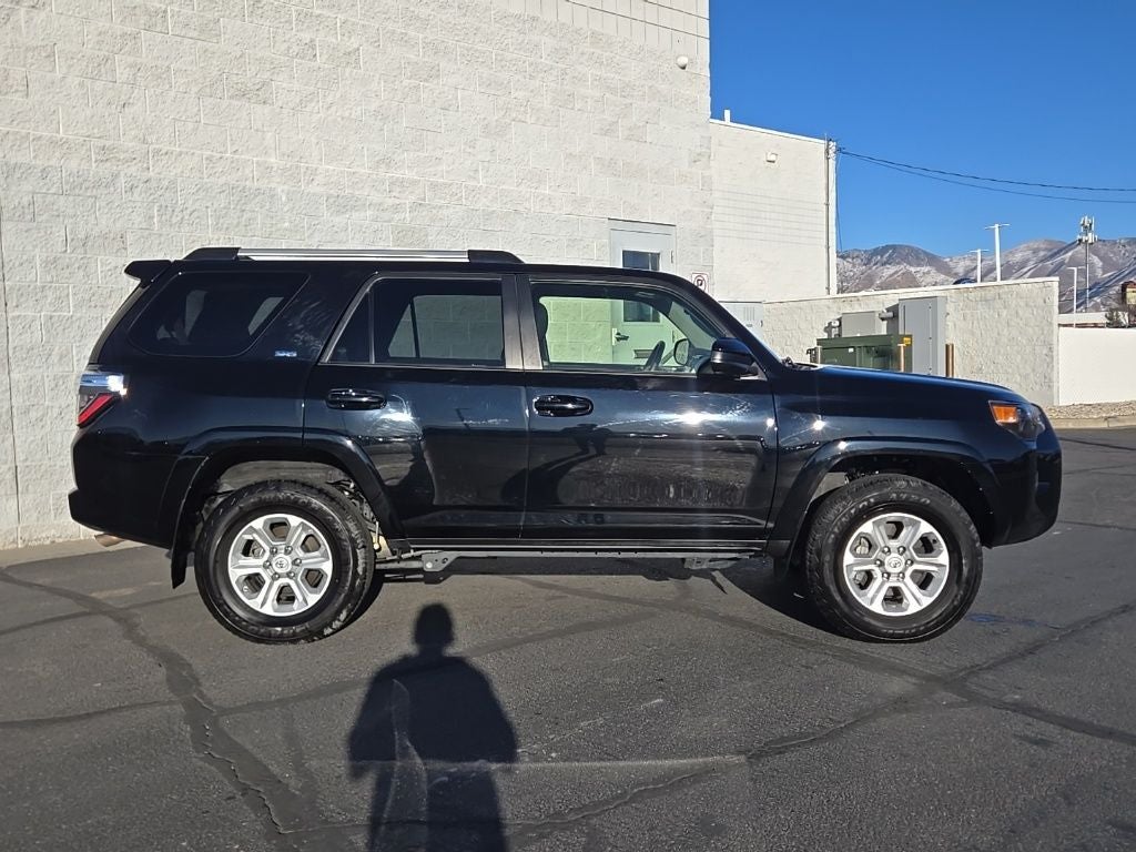 2024 Toyota 4Runner SR5 + Keyless Entry