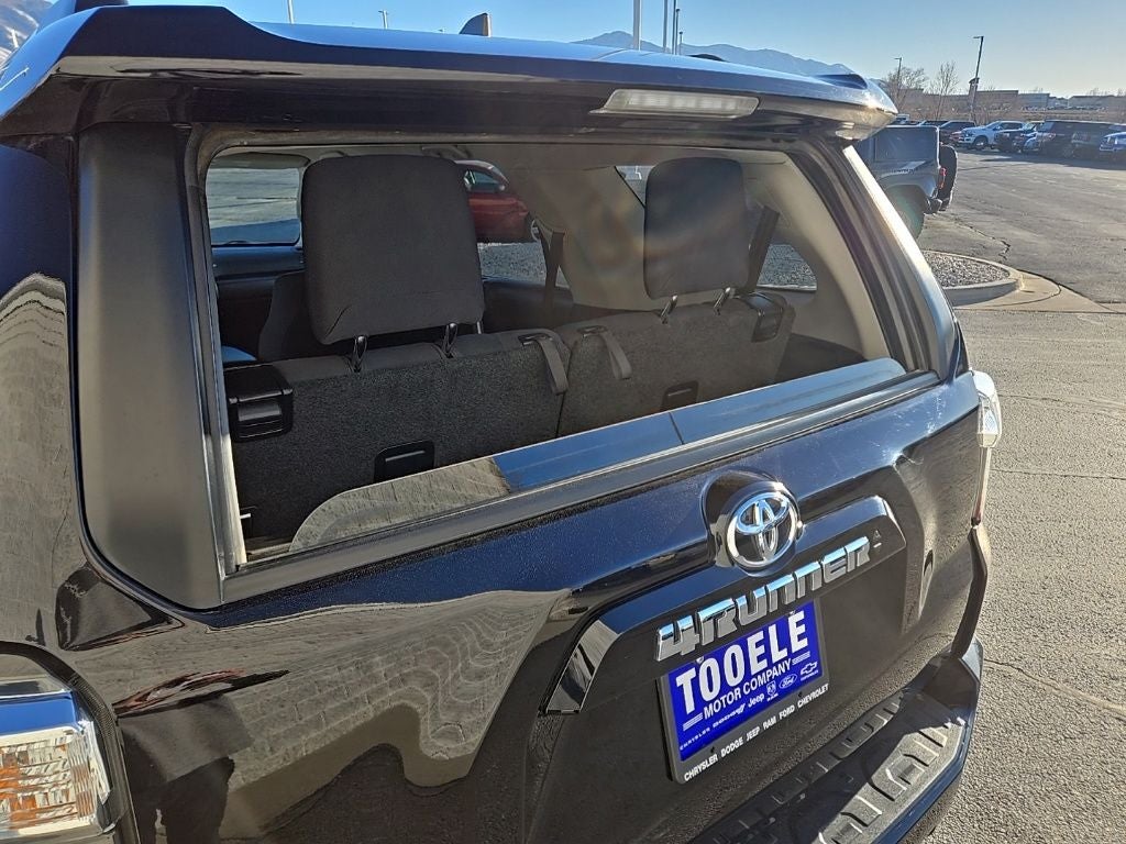 2024 Toyota 4Runner SR5 + Keyless Entry