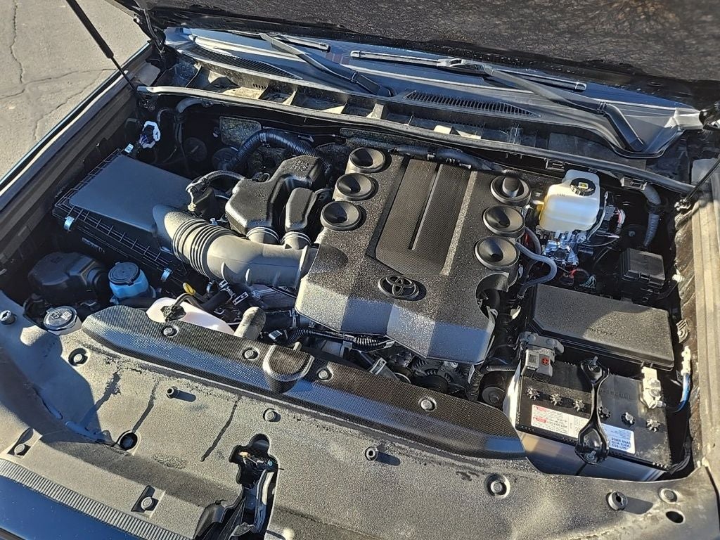 2024 Toyota 4Runner SR5 + Keyless Entry