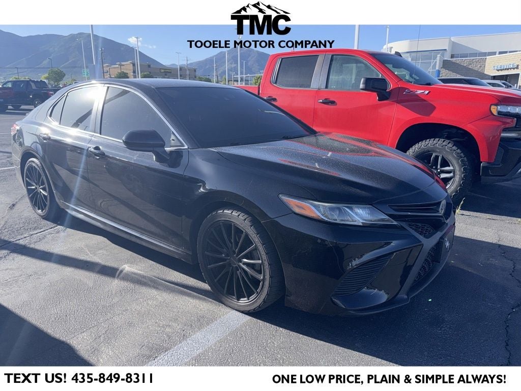 2018 Toyota Camry SE
