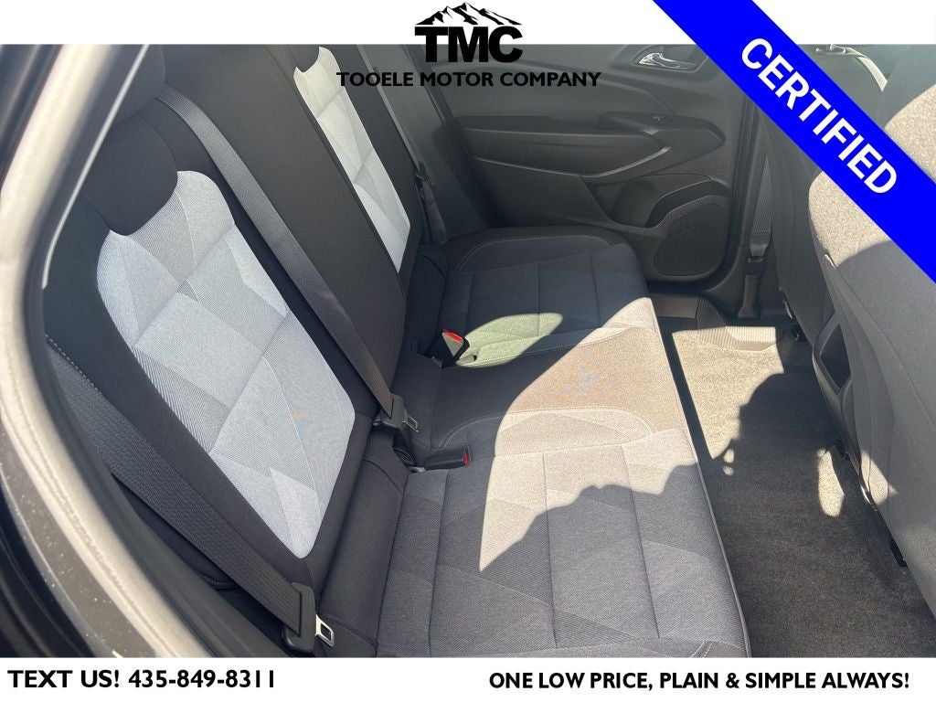 2025 Chevrolet Trax LS + Lane Keep Assist w\ Lane Departure Warning