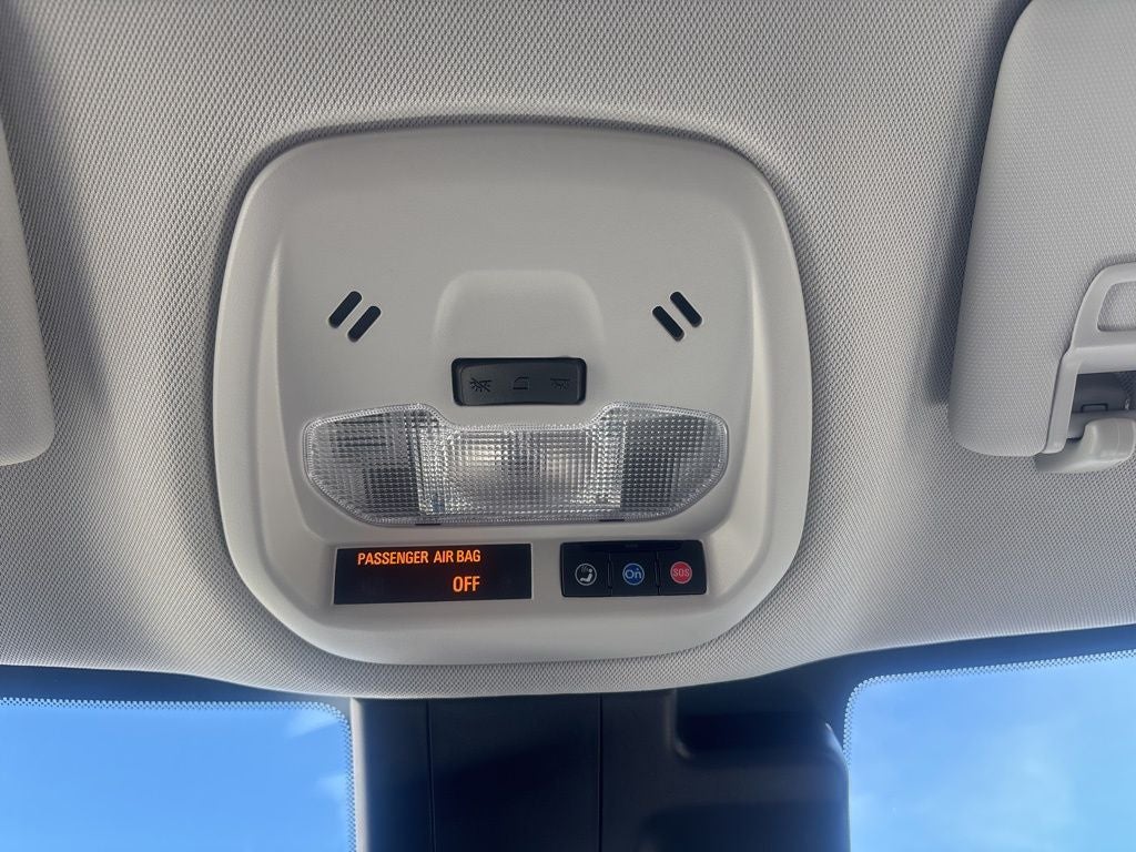 2025 Chevrolet Trax LS + Lane Keep Assist