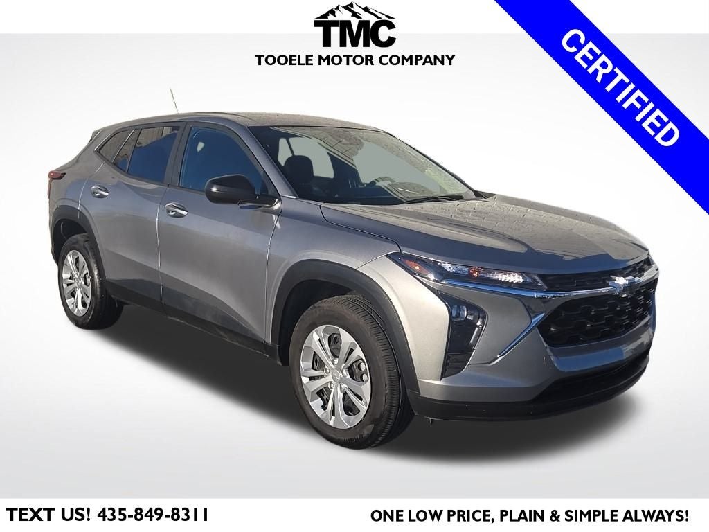 2025 Chevrolet Trax LS + Blackout Package + Lane-Keep Assistance