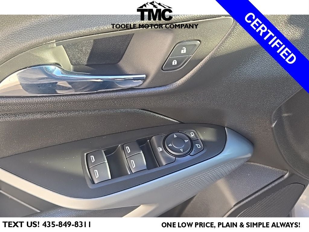 2025 Chevrolet Trax LS + Blackout Package + Lane-Keep Assistance