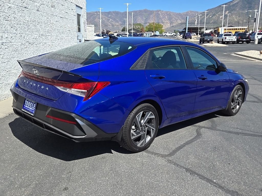 2025 Hyundai Elantra SEL Sport