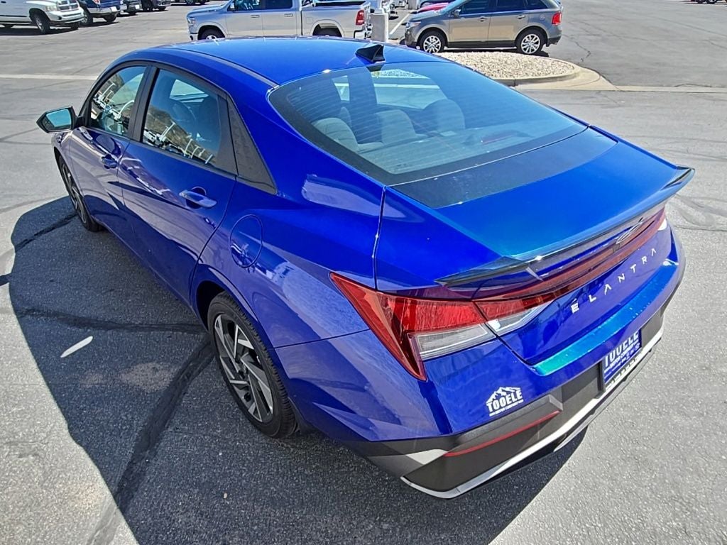 2025 Hyundai Elantra SEL Sport