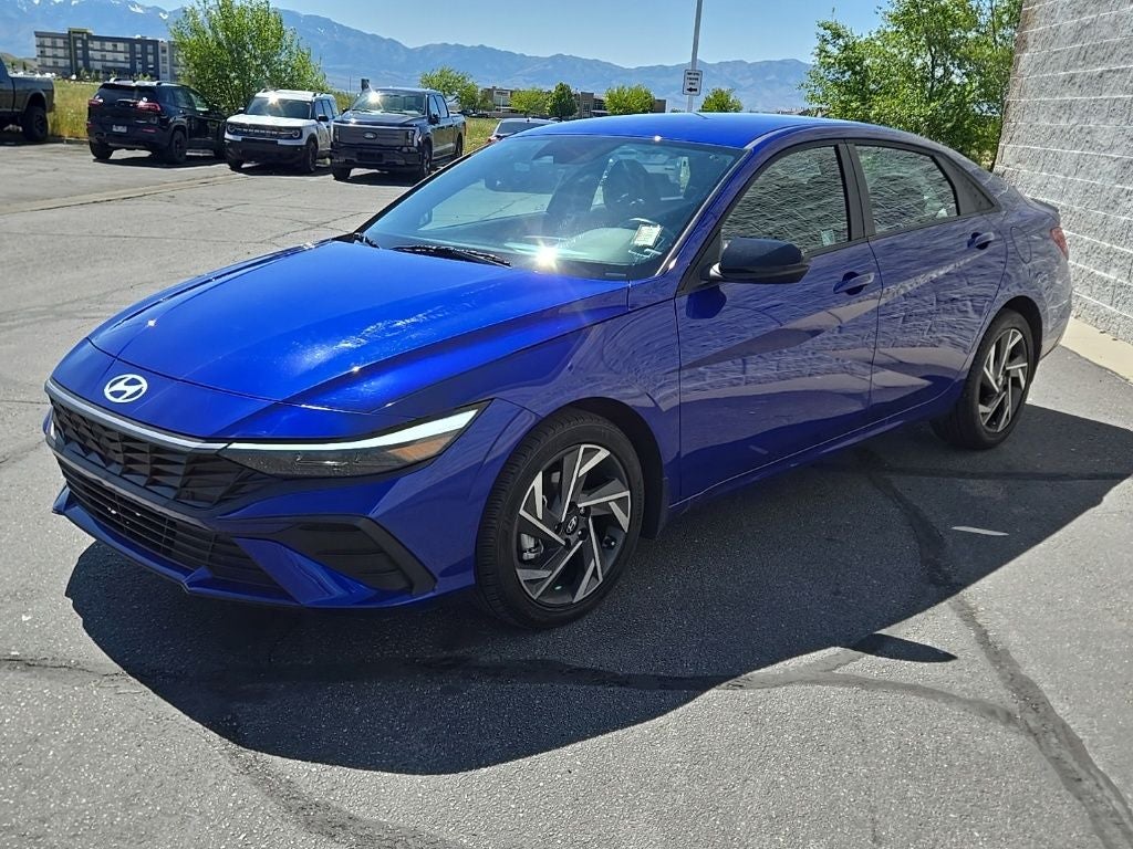 2025 Hyundai Elantra SEL Sport