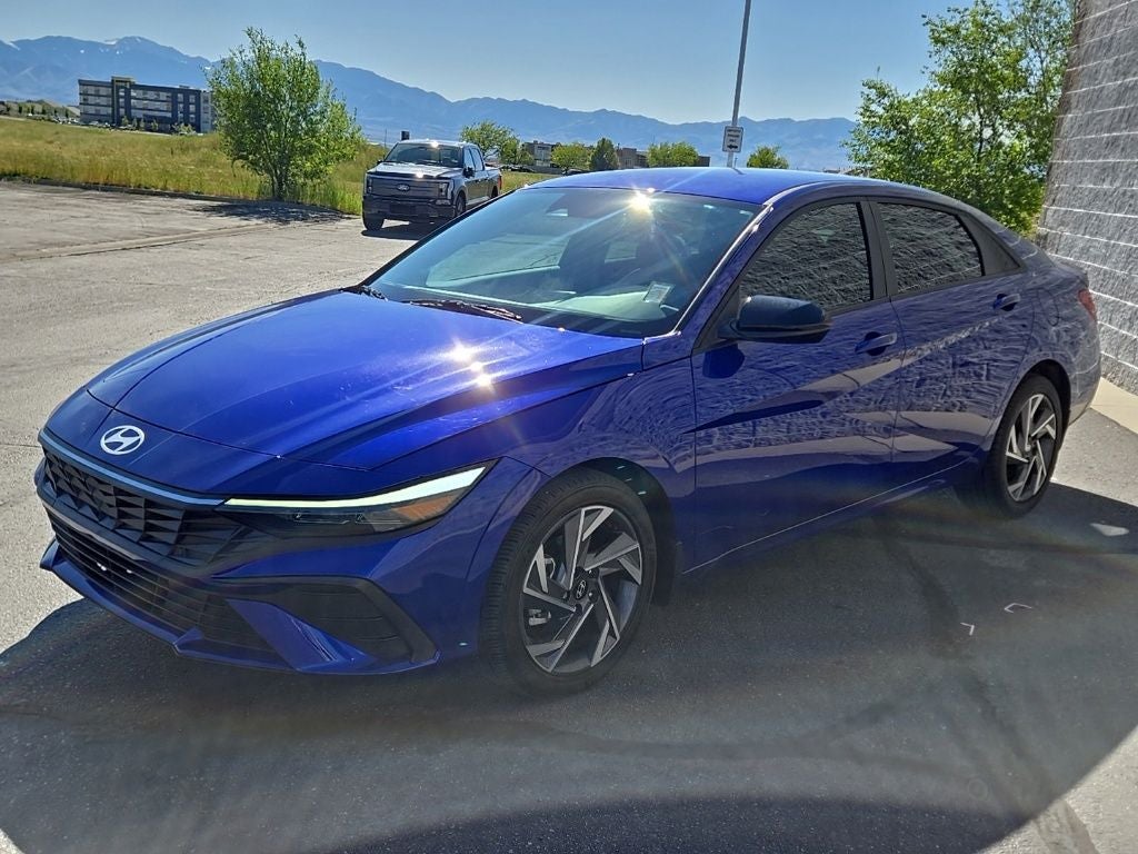 2025 Hyundai Elantra SEL Sport