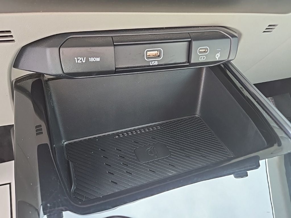 2023 Kia Niro EV Wind