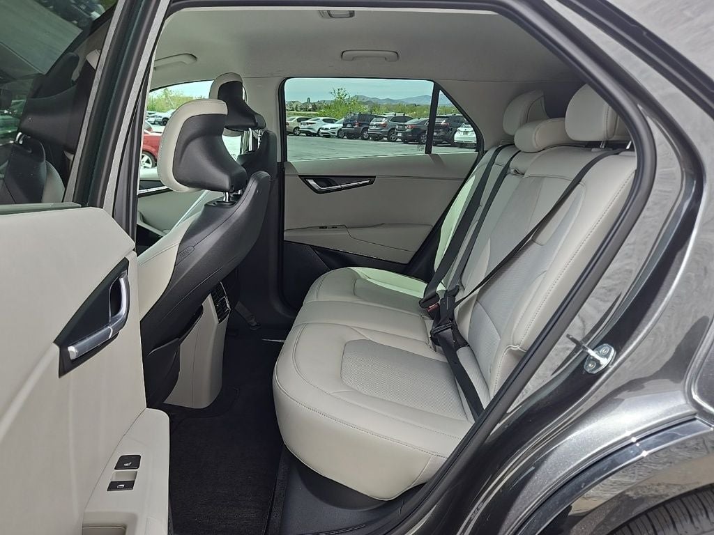 2023 Kia Niro EV Wind