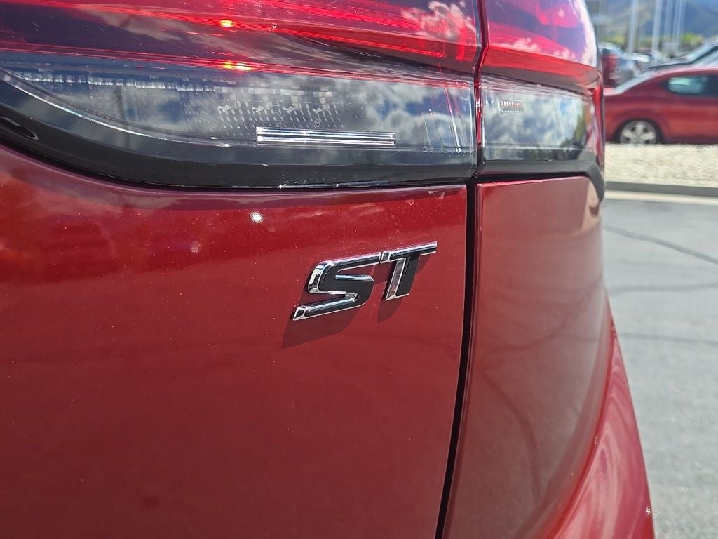 2023 Buick Envision Essence Sport Touring PKG