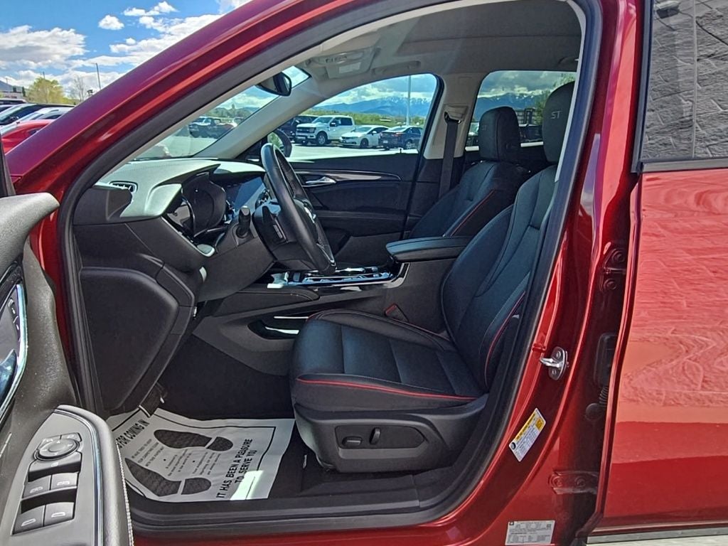 2023 Buick Envision Essence Sport Touring PKG