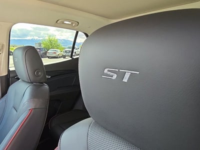 2023 Buick Envision Essence Sport Touring PKG