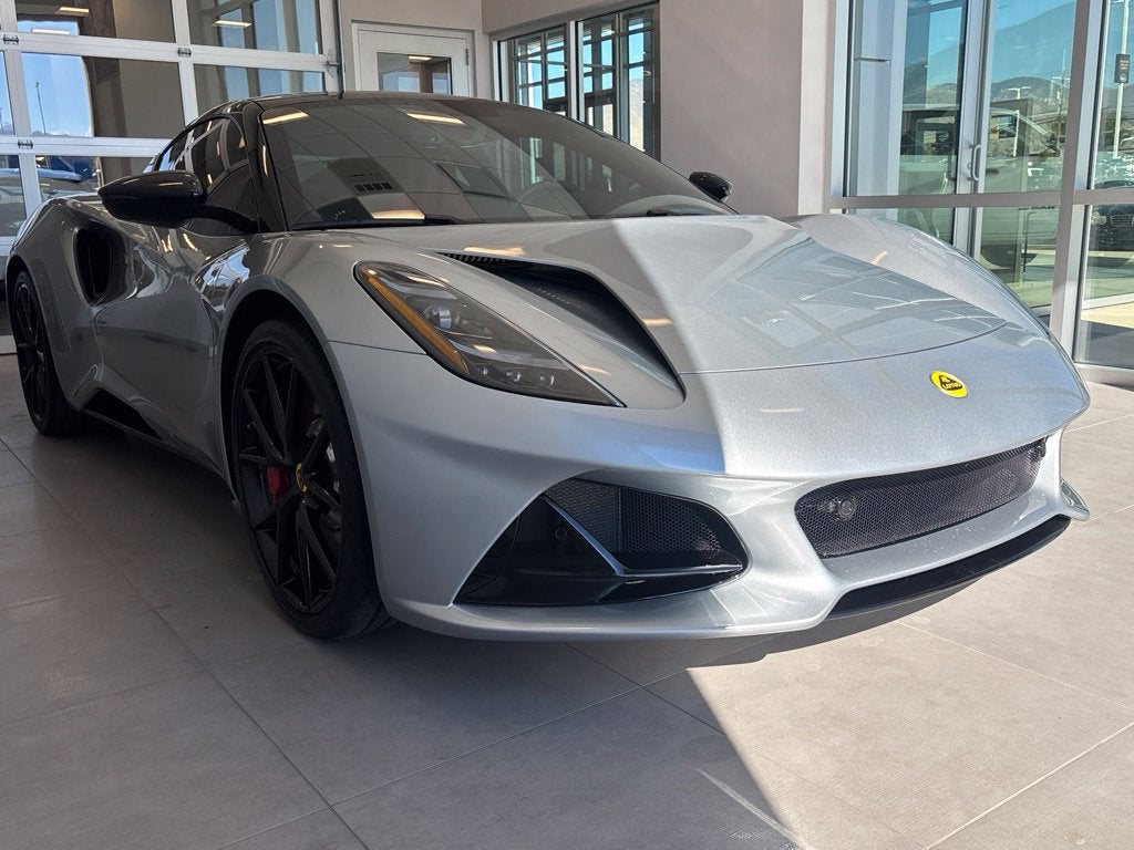 2024 Lotus Emira V6