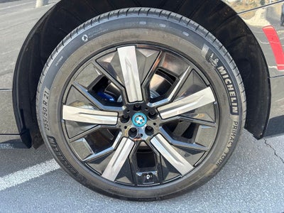 2025 BMW iX xDrive50