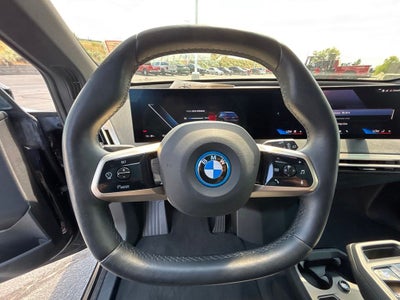 2025 BMW iX xDrive50