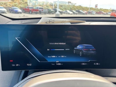 2025 BMW iX xDrive50