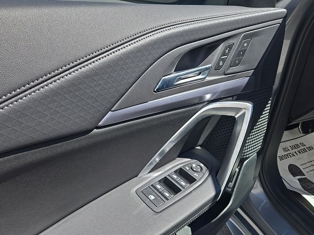 2025 BMW X2 xDrive28i