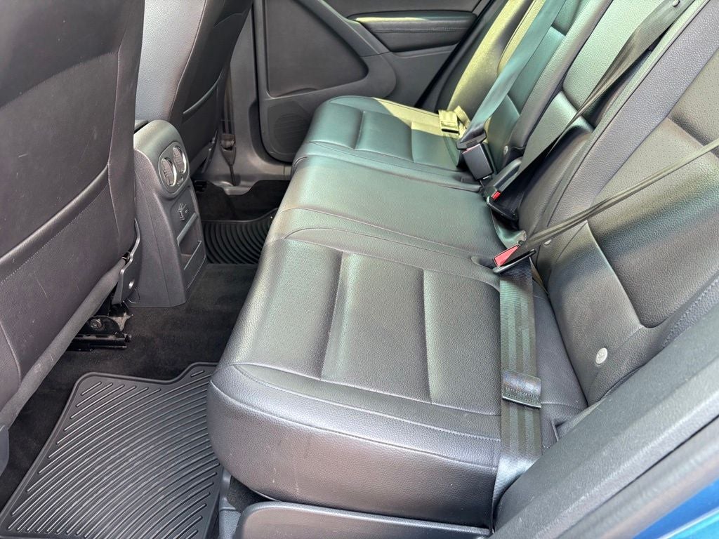 2017 Volkswagen Tiguan 2.0T Wolfsburg Edition 4Motion