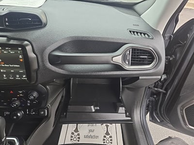 2023 Jeep Renegade Latitude + Push-button Start + Lane Keep Assist